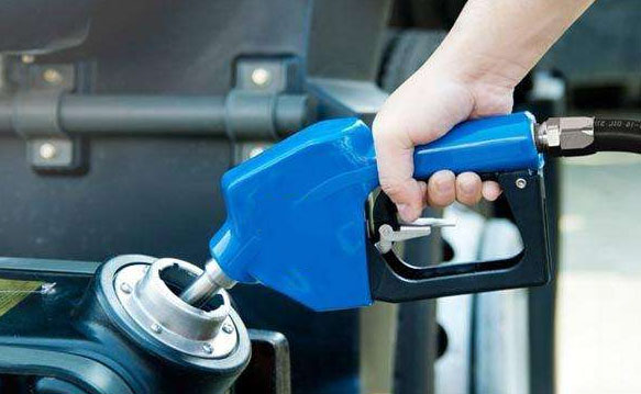 加注車用(yòng)尿素的4點注意事(shì)項