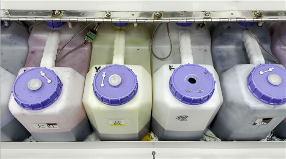 數碼印(yin)花機打(da)圖出現(xian)方格的(de)原因