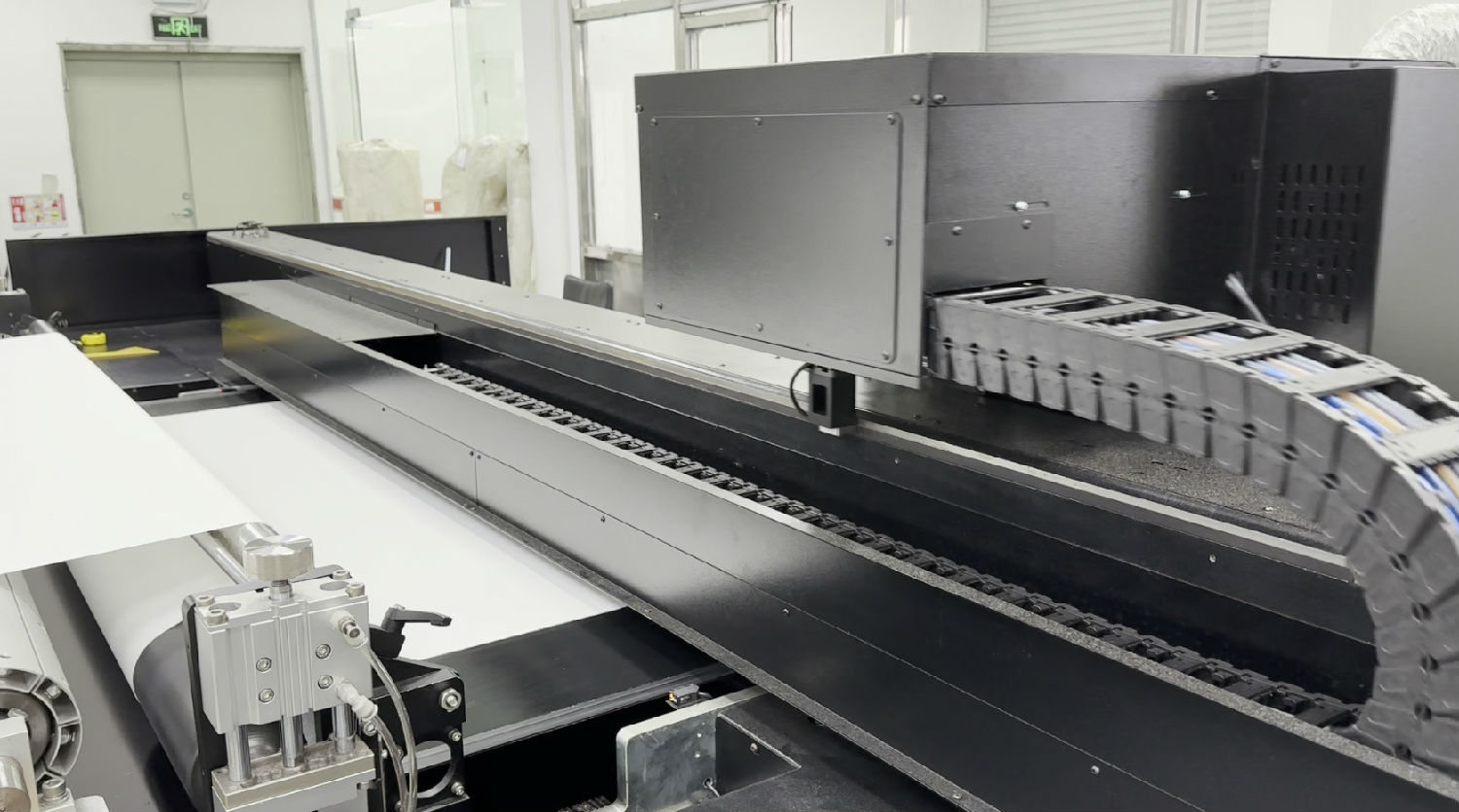 數碼(ma)印花機步(bu)進校準的(de)步驟