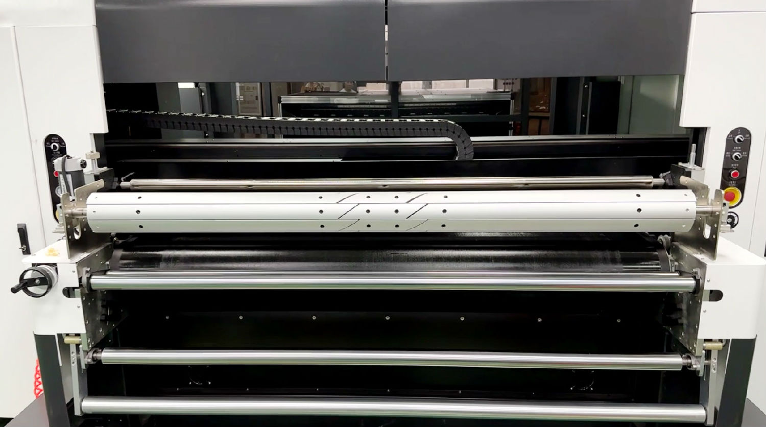 數碼(ma)印花機(jī)防高溫(wēn)的保養(yǎng)技巧