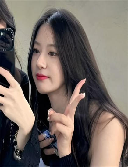 电影真假千金-电影植物学家的女儿